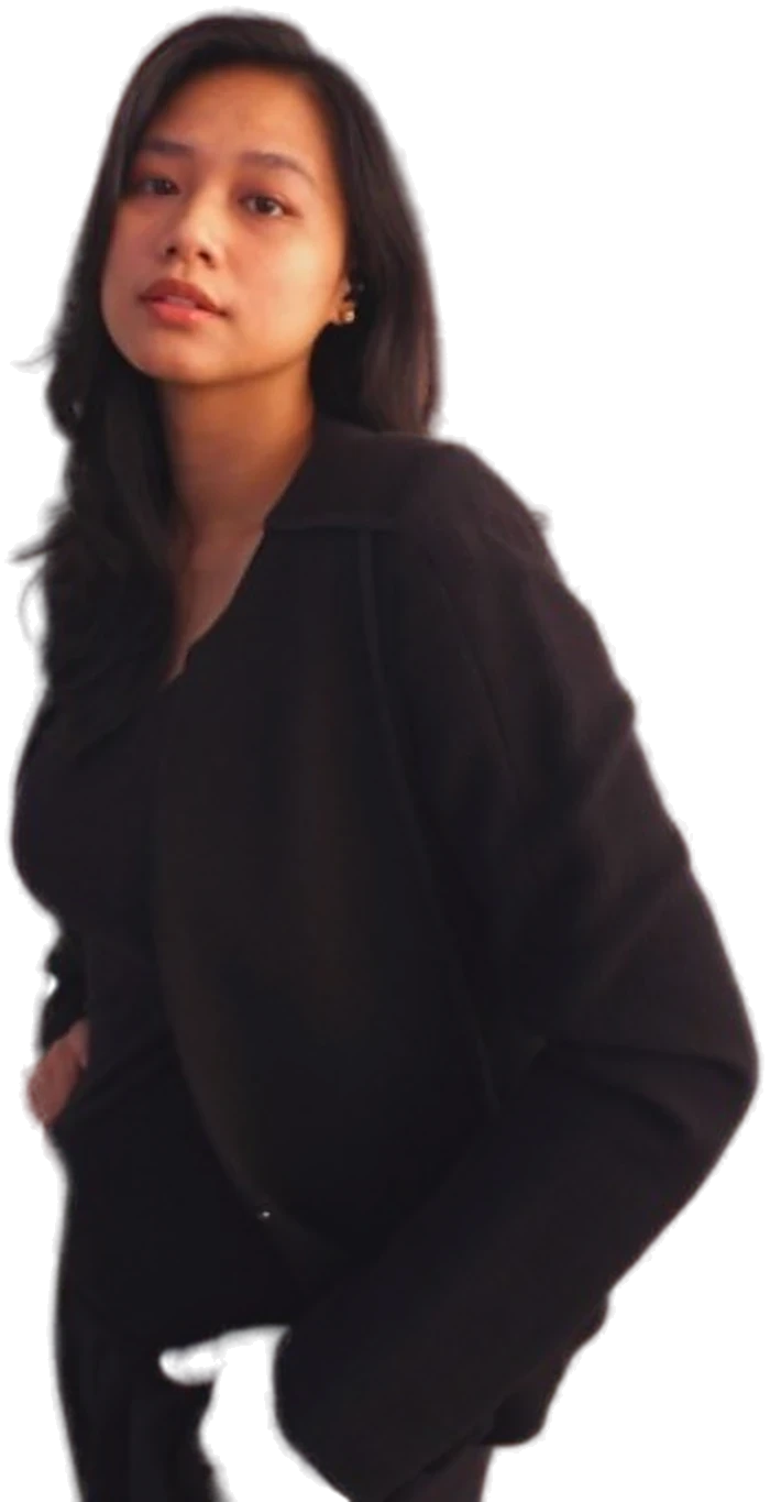 Maria Pe in a black blazer